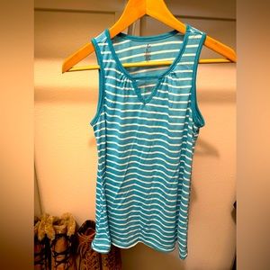 Women’s sleeveless top